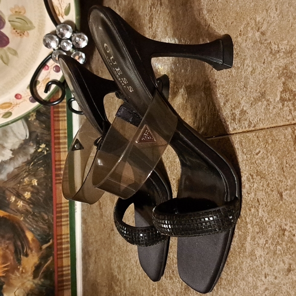 Guess shoes - Picture 6 of 10